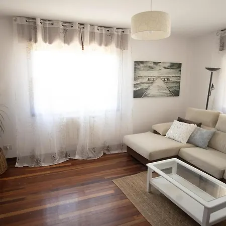 Preciosa Casa En Cerca De La Playa De Samil * 比戈