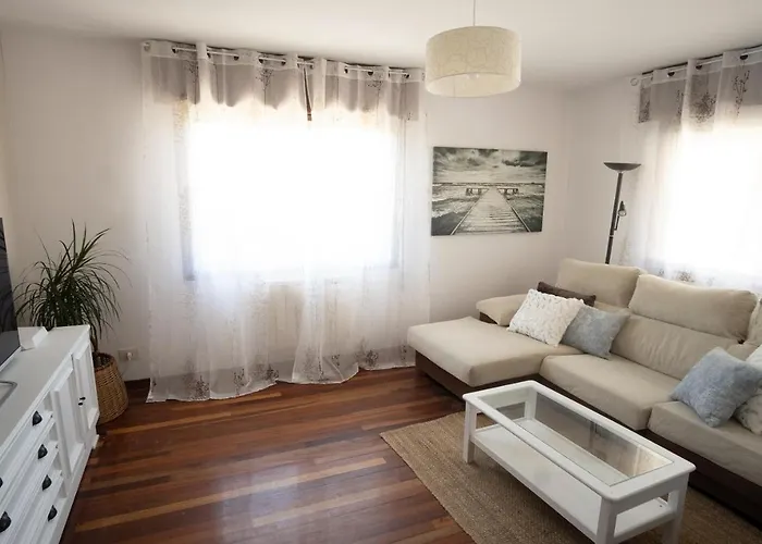 Preciosa Casa En Cerca De La Playa De Samil * Виго