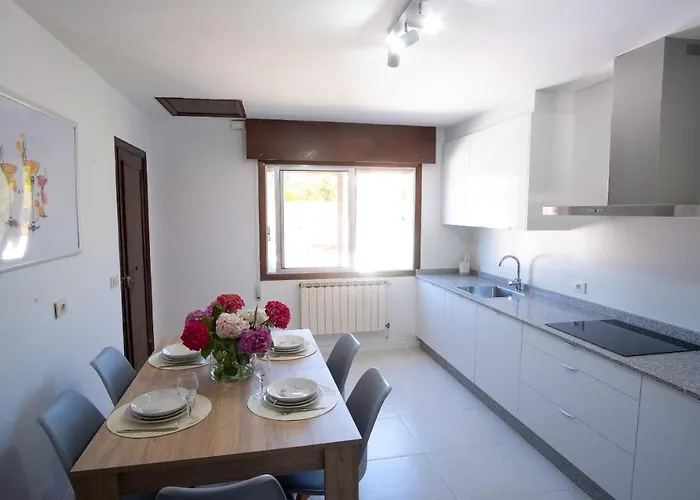 Preciosa Casa En Cerca De La Playa De Samil בית נופש ויגו