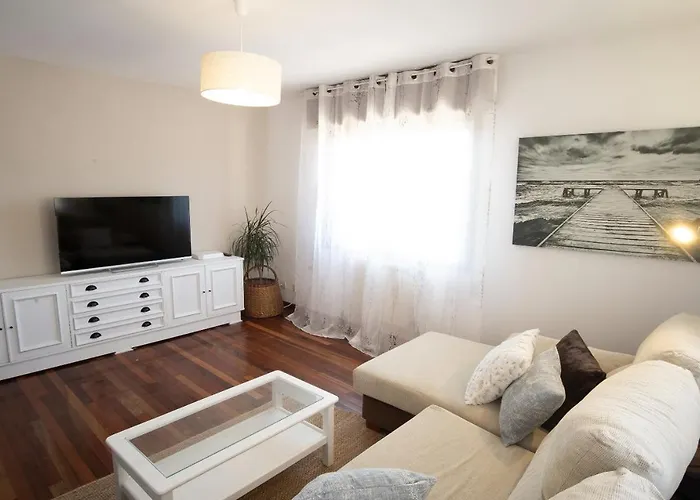 Preciosa Casa En Cerca De La Playa De Samil Дом отдыха *